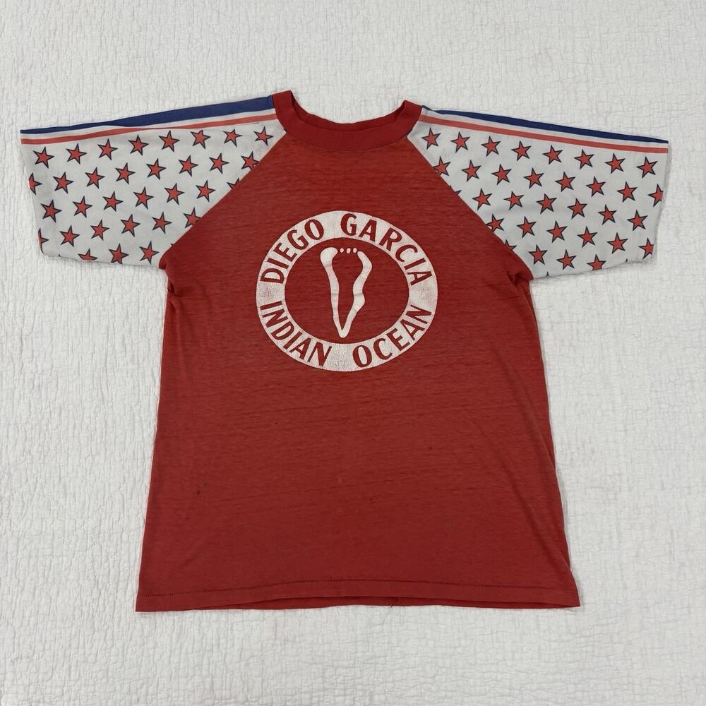 Vintage Diego Garcia Indian Ocean Graphic Shirt Mens Medium Raglan Stars Stripe